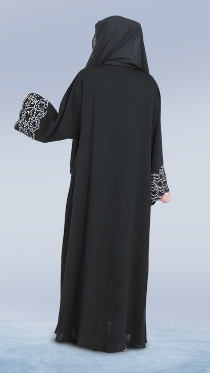 Luxury Women’s Nida Black Embroidered Abaya – Premium Fabric with Front & Sleeve Detailing | Malika Royals